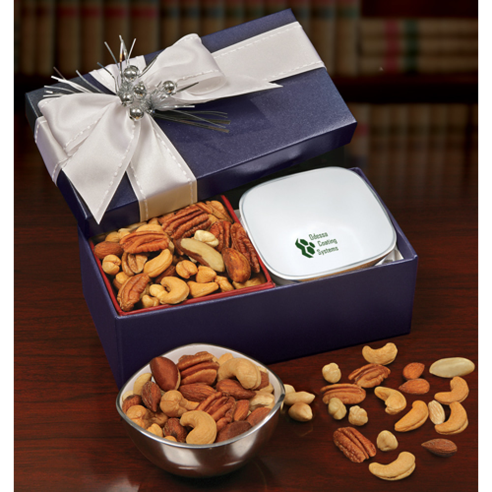 Four-Corner Bowl with Deluxe Mixed Nuts 